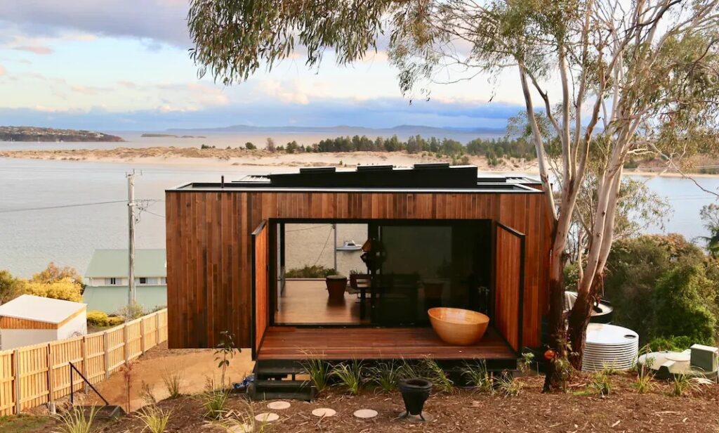 tiny cabins in tasmania