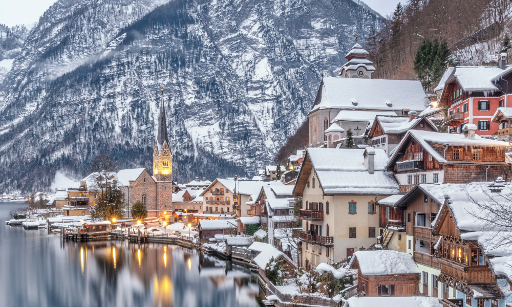 The town of Hallstatt in winter